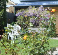Benambra Bed  Breakfast - Accommodation Gladstone