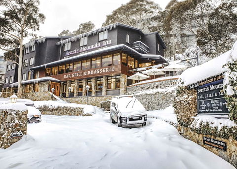 Bernti's Mountain Inn - Accommodation Gladstone 0