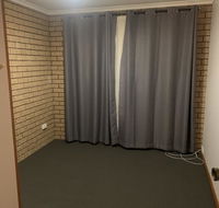 Bevan Street Lavington - Accommodation Gladstone