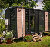 Big Tiny Paz Seven Hills Tiny House Tallarook - Accommodation Gladstone