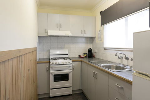 BIG4 Albury Tourist Park - Accommodation Gladstone 3