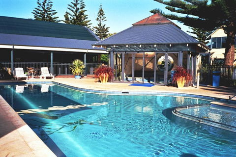 BIG4 Middleton Beach Holiday Park - Accommodation Gladstone 0