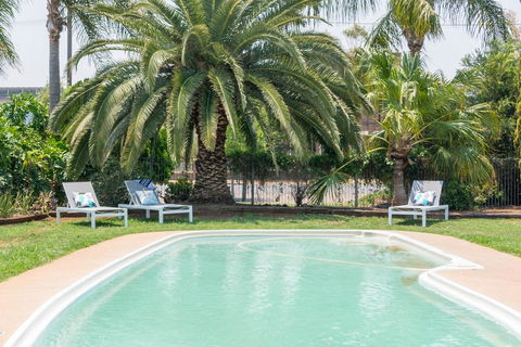 Billabong Motel - Accommodation Gladstone 1