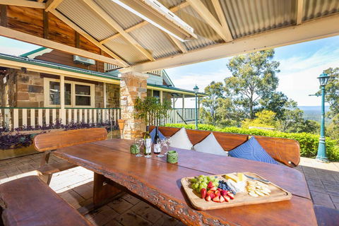 Bimbadeen Mountain Retreat - Accommodation Gladstone 1