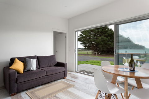 Bimbadeen Phillip Island Farm Retreats - Accommodation Gladstone 2
