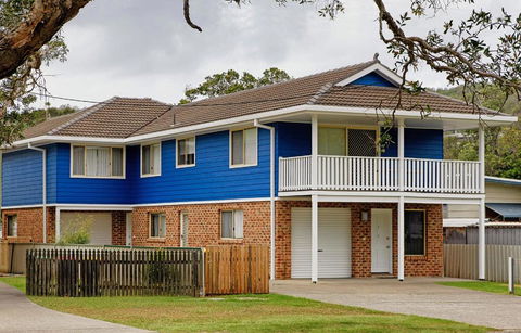 Bimbimbi 2, 11 Willow Street - Accommodation Gladstone 0