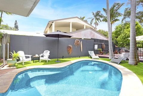 Birdsong - Accommodation Gladstone 1