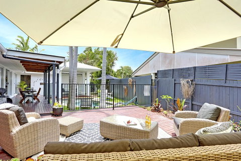 Birdsong - Accommodation Gladstone 2