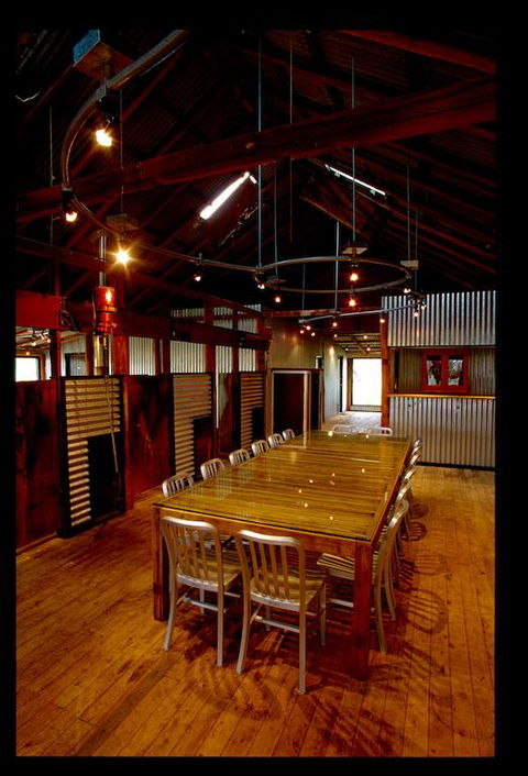 Black Sheep Inn - Accommodation Gladstone 3