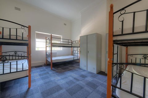 Blue Mountains Backpacker Hostel - Accommodation Gladstone 2