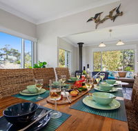 Blue Waters Cottage - 120m to Jervis Bay - Accommodation Gladstone