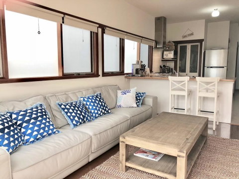 Bluey's - Accommodation Gladstone 1