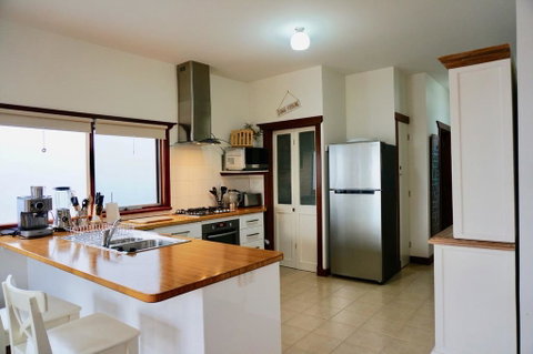 Bluey's - Accommodation Gladstone 2