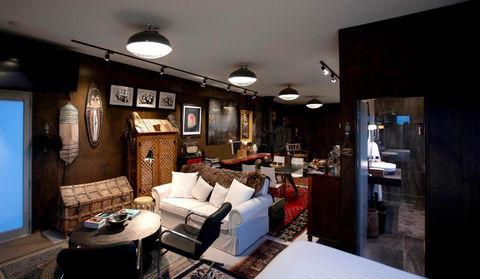 The Hill House Panorama - Accommodation Gladstone 2
