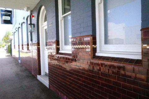 The Sunnyside Tavern, Broadmeadow - Accommodation Gladstone 1