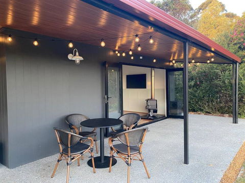 The Zen Den - Accommodation Gladstone 0