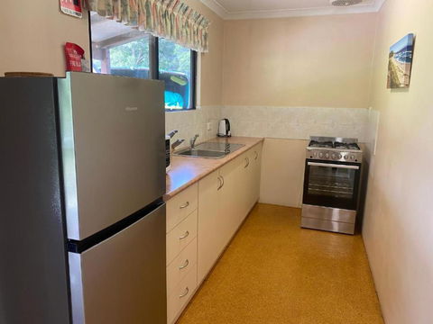 Tinglewood Cabins - Accommodation Gladstone 1