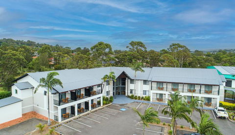 Warners At The Bay - Accommodation Gladstone 0