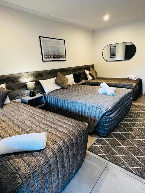 Y Motels Gympie - Accommodation Gladstone 3