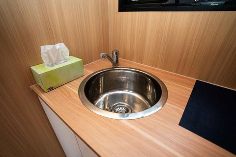 Whispering Wallaby By Tiny Away - Accommodation Gladstone 3