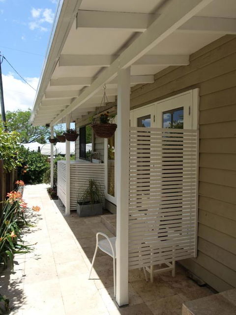Winston Cottage - Accommodation Gladstone 0