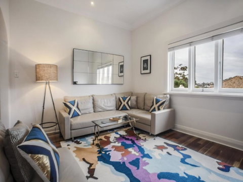 Woollahra Roslyndale Ave - Accommodation Gladstone 0