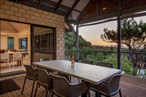 Yallingup Bliss - Accommodation Gladstone 1