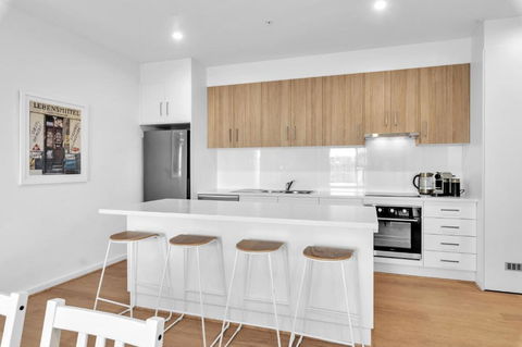 Flinders Corporate Extended Stays 8 -12 Weeks - Accommodation Gladstone 2