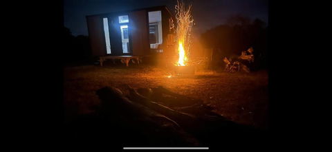 Hollow Mountain Getaway 2 By Tiny Away - Accommodation Gladstone 3