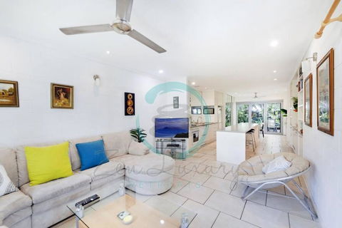 ZEN TREETOPS - Boutique 2-BR Apt W/ Private Pool - Accommodation Gladstone 2