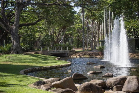 ZEN Westralia: 2-BR Cozy Inner-City Apt Near Shops - Accommodation Gladstone 2