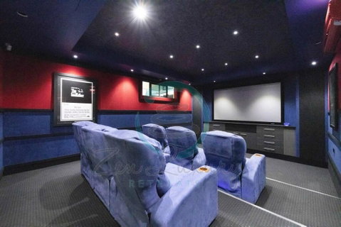 ZenLux: 4BR Bayview Mansion Infinity Pool + Cinema - Accommodation Gladstone 0