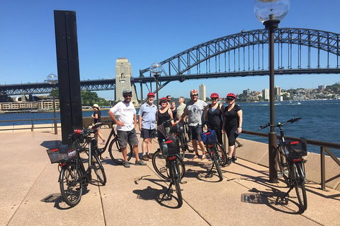 Sydney Harbour Discovery Tour - Accommodation Gladstone 3