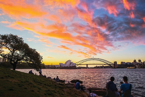 Private Tour: Sydney City Highlights - Accommodation Gladstone 3