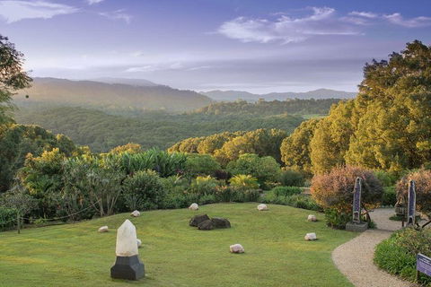 Byron Bay And Beyond Tour Including Cape Bryon Lighthouse Crystal Castle And Bangalow - Accommodation Gladstone 5
