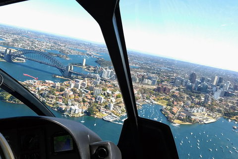 Sydney & Bondi Beach Plus Local Secrets With 'Personalised Sydney Tours' - Accommodation Gladstone 0