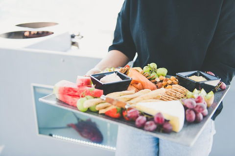 Deep-to-Dish: Tasmanian Seafood Experience - Accommodation Gladstone 3