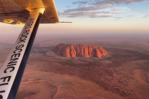 Scenic Flight: Uluru Rock Blast - Accommodation Gladstone 2