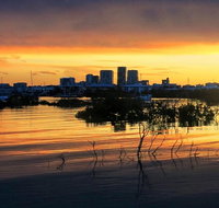 Tropical Light Sundowner Cruise with Drinks Included - Accommodation Gladstone