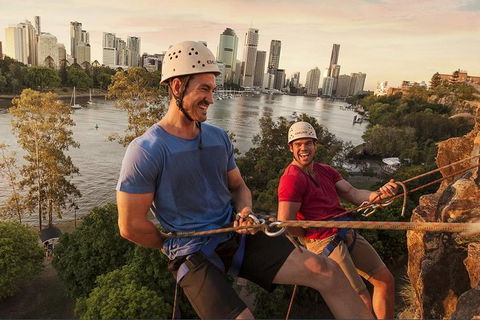 Abseiling The Kangaroo Point Cliffs In Brisbane - Accommodation Gladstone 5