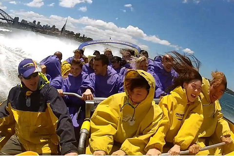 30-Minute Sydney Harbour Jet Boat Ride: Thunder Twist - Accommodation Gladstone 0
