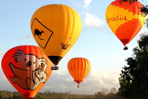 Natural Bridge & Springbrook Waterfalls Tour + Hot Air Balloon With Breakfast - Accommodation Gladstone 0