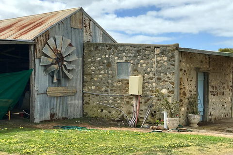 Kangaroo Island Half Day Food And Wine Trail Tour - Accommodation Gladstone 1