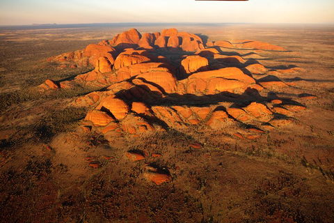 Helicopter Scenic: Extended Uluru & Kata Tjuta - Accommodation Gladstone 5