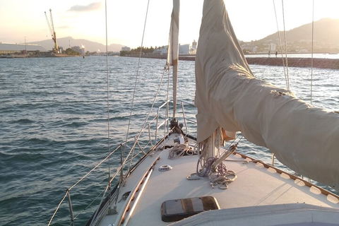 Townsville Small Group Early Morning Sailing Cruise Boat Tour Charter Hire - Accommodation Gladstone 1