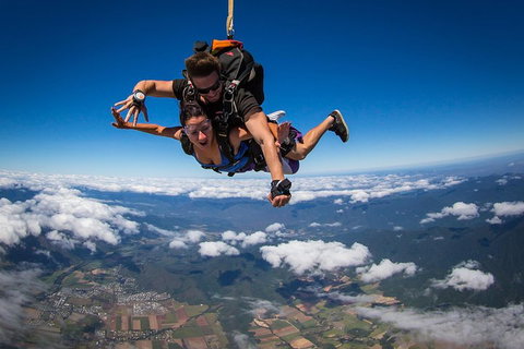 Reef And Rainforest Tandem Sky Dive In Cairns - Accommodation Gladstone 3