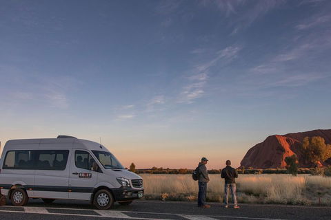 Highlights Of Uluru Including Sunrise And Breakfast - Accommodation Gladstone 2