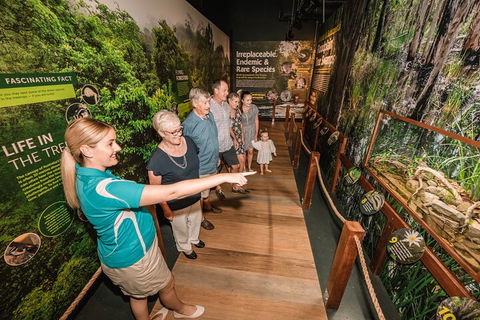 Cairns Aquarium Tour By Twilight With Drink And Appetiser - Accommodation Gladstone 2