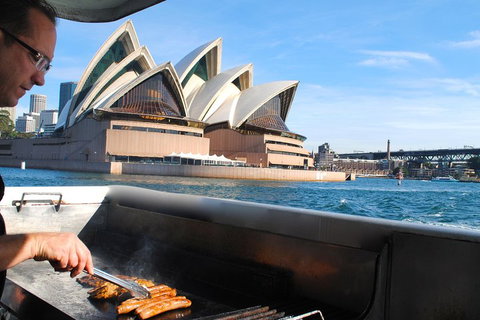 Sydney Whale-Watching Cruise Including Lunch Or Breakfast - Accommodation Gladstone 3