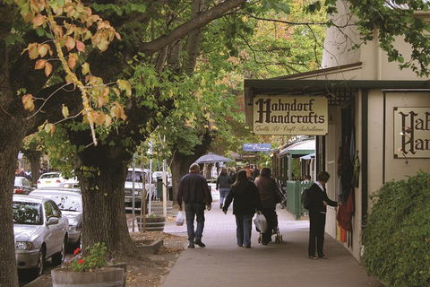 Adelaide Highlights, Hahndorf & McLaren Vale Wine Tasting And Sightseeing Tour - Accommodation Gladstone 0